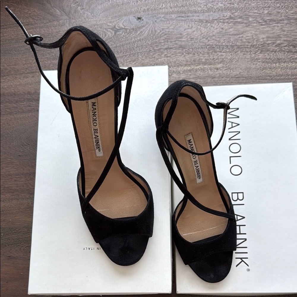 Manolo Blahnik Black Women's Heels